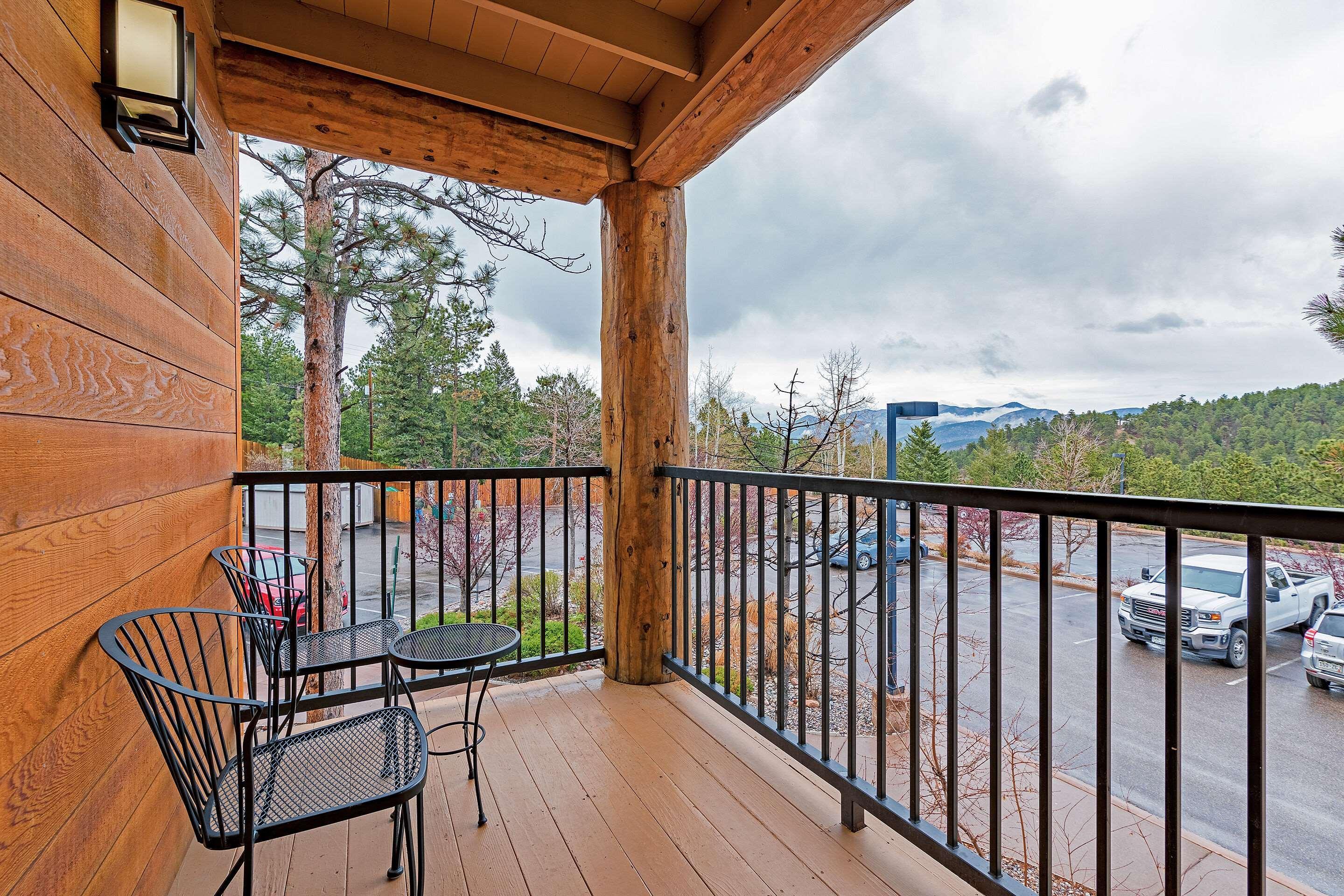 Comfort Suites Golden West On Evergreen Parkway Bagian luar foto