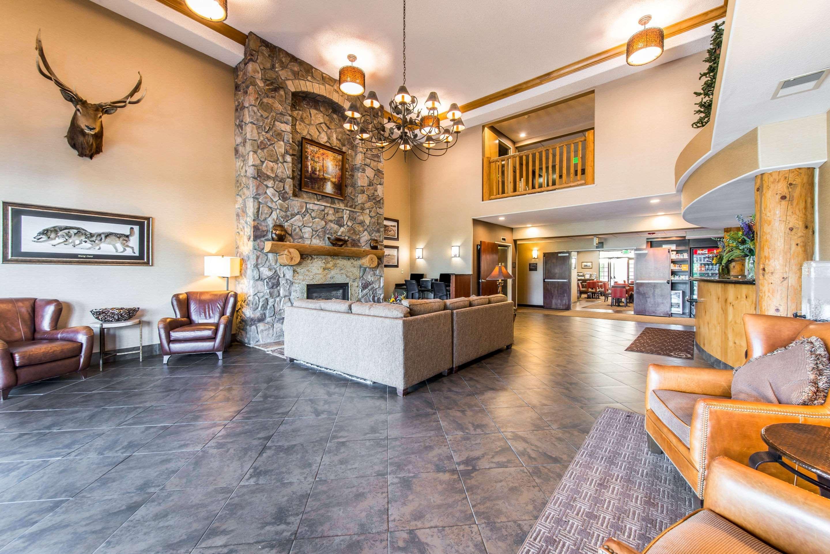 Comfort Suites Golden West On Evergreen Parkway Bagian luar foto